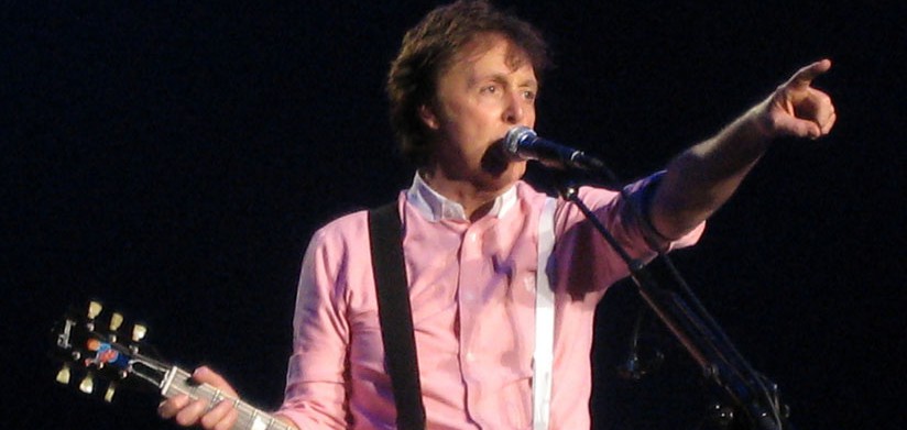 Adevăratul Paul McCartney ar fi murit în anii’60